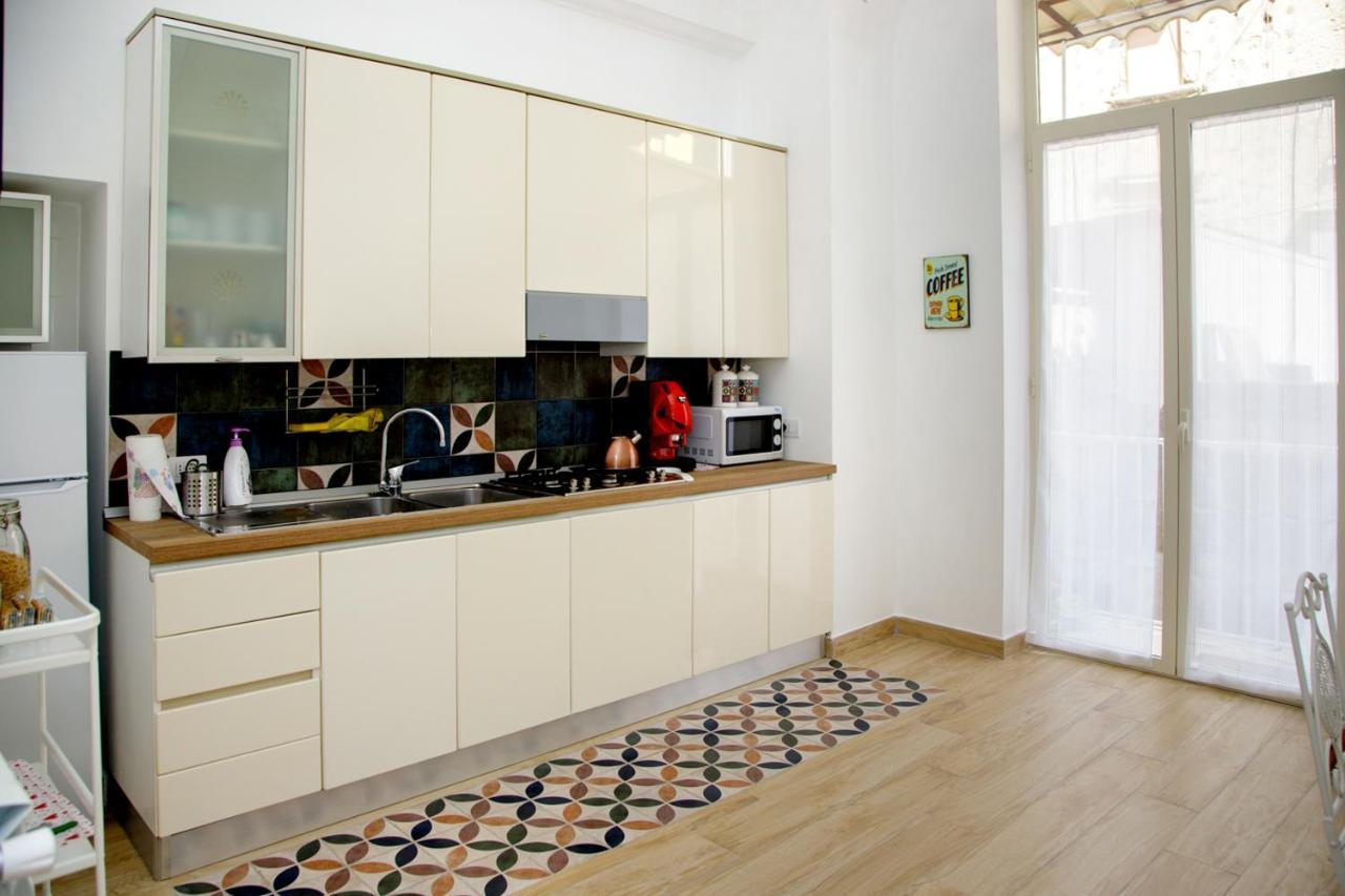 Euplea Napoli Bed & Breakfast Exterior foto